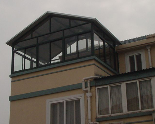 露臺(tái)陽(yáng)光房